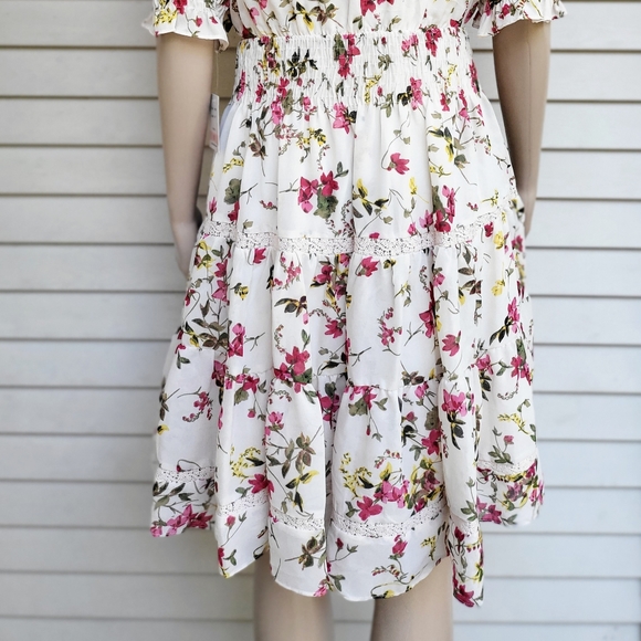 🔥SOLD🔥 🆕️🌺TAYLOR🌺 Women's Short Sleeve Floral Surplice Dress💃 - Picture 11 of 14